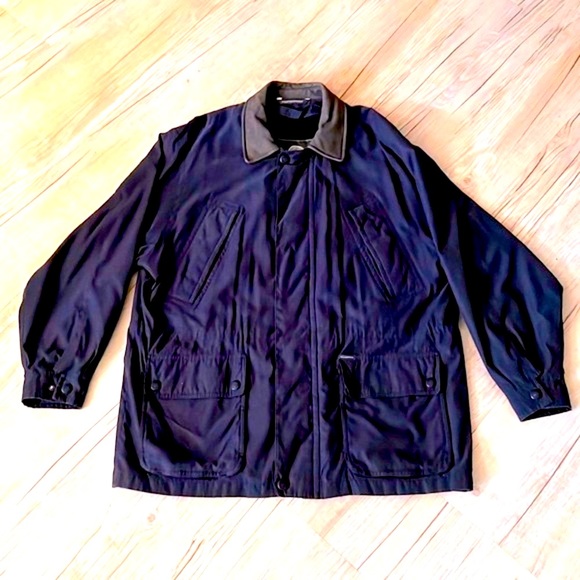 Weatherproof | Super Warm | Official Gear of the Out doors. - Picture 2 of 15